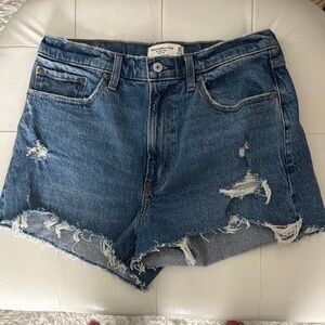 Abercrombie & Fitch High-Rise The Mom Short Curve Love Denim JeanShorts